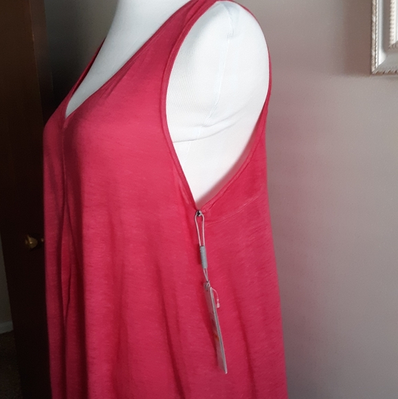 Calvin Klein Tops - Calvin Klein Performance Top NWT M PINK